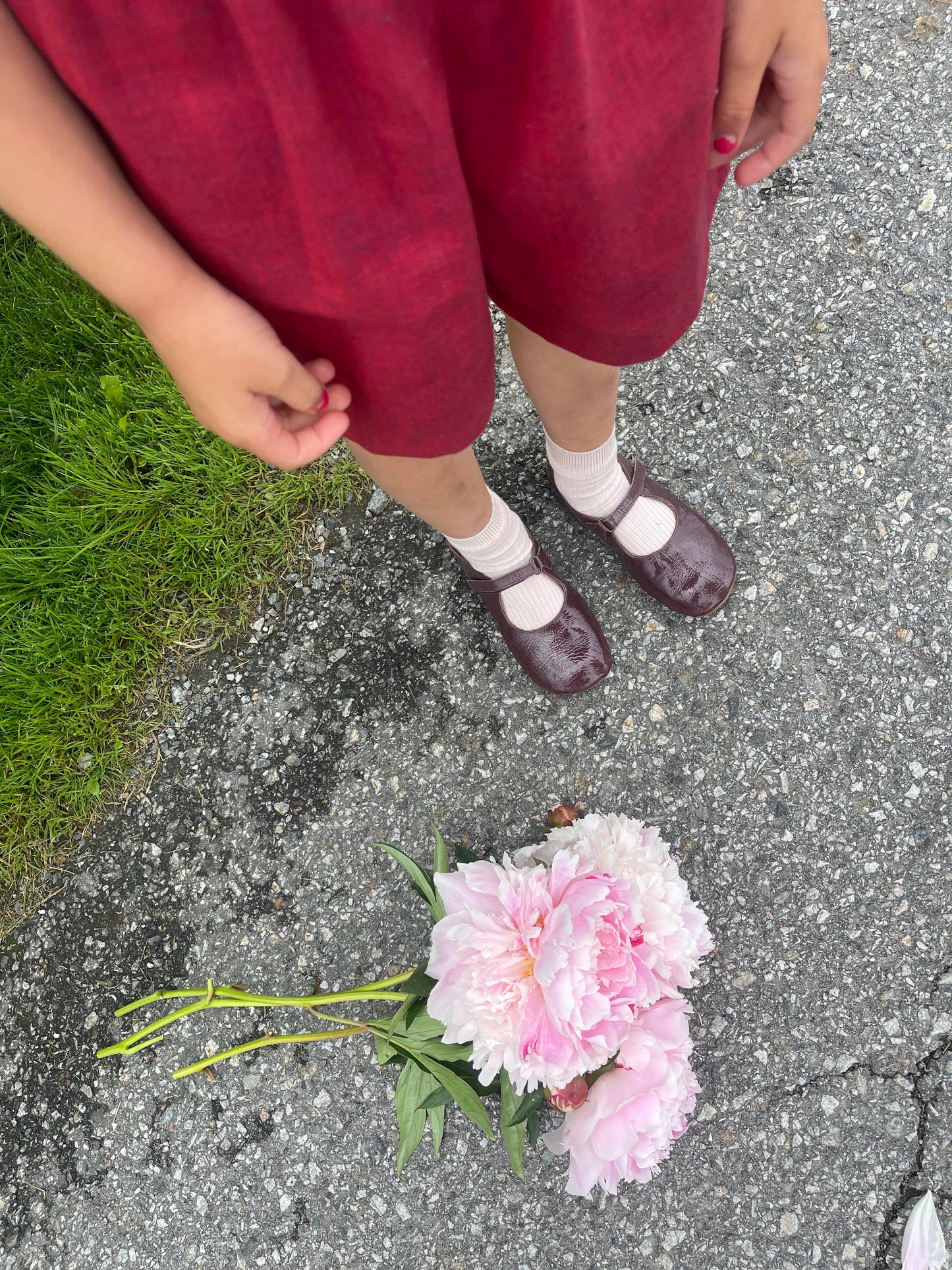 BOBBIE SHORTS, VINTAGE RED DENIM, PINK FLOWER POCKETS