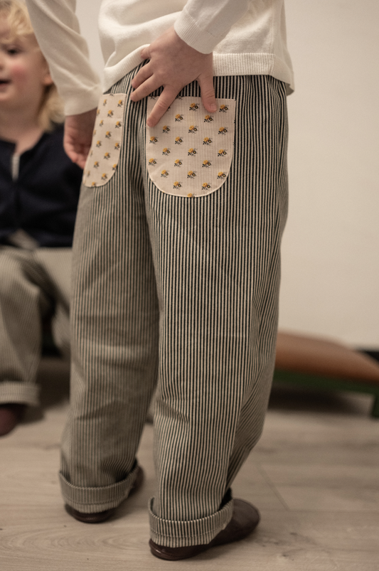 BILLE PANT, STRIPED DENIM, YELLOW FLOWER POCKETS