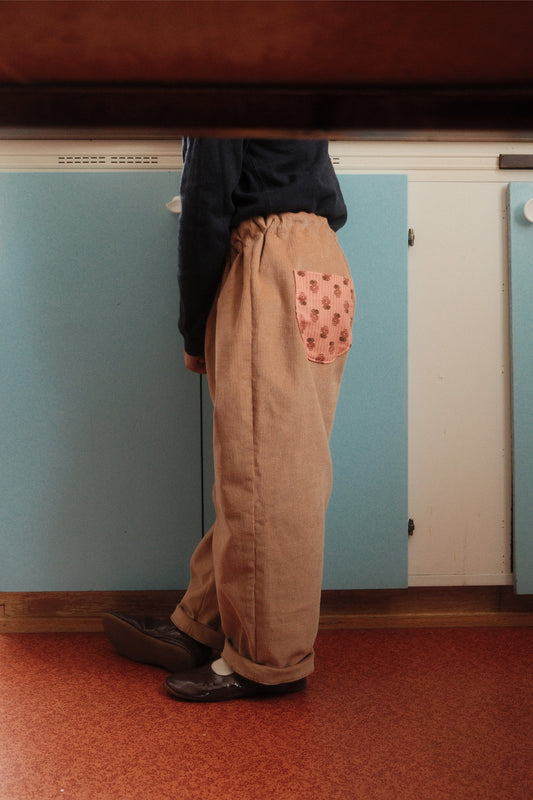 BILLE PANT, CAMEL CORDUROY, SALMON PINK FLOWER POCKETS